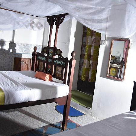 Hotel Bababora House Zanzibar Esterno foto