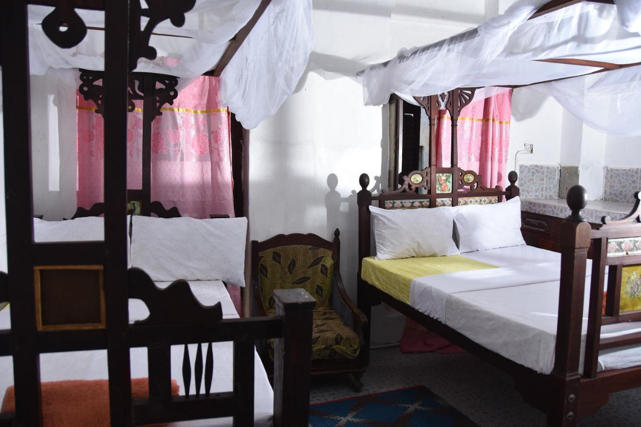 Hotel Bababora House Zanzibar Esterno foto